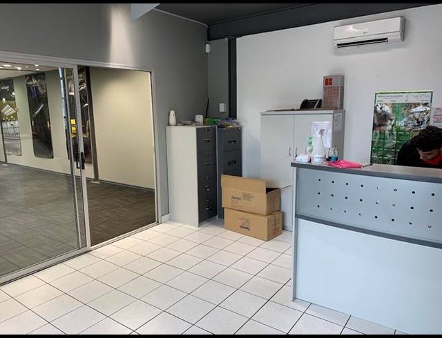 INDUSTRIAL PROPERTY TO RENT IN PAARDEN EILAND